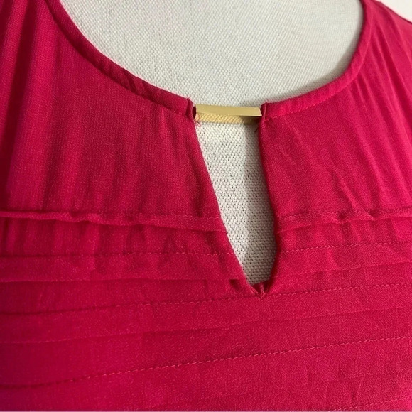 Calvin Klein Blouse Medium Hot Pink Tiered Ruffle Keyhole Neck Preppy 3/4 Sleeve - Picture 7 of 8